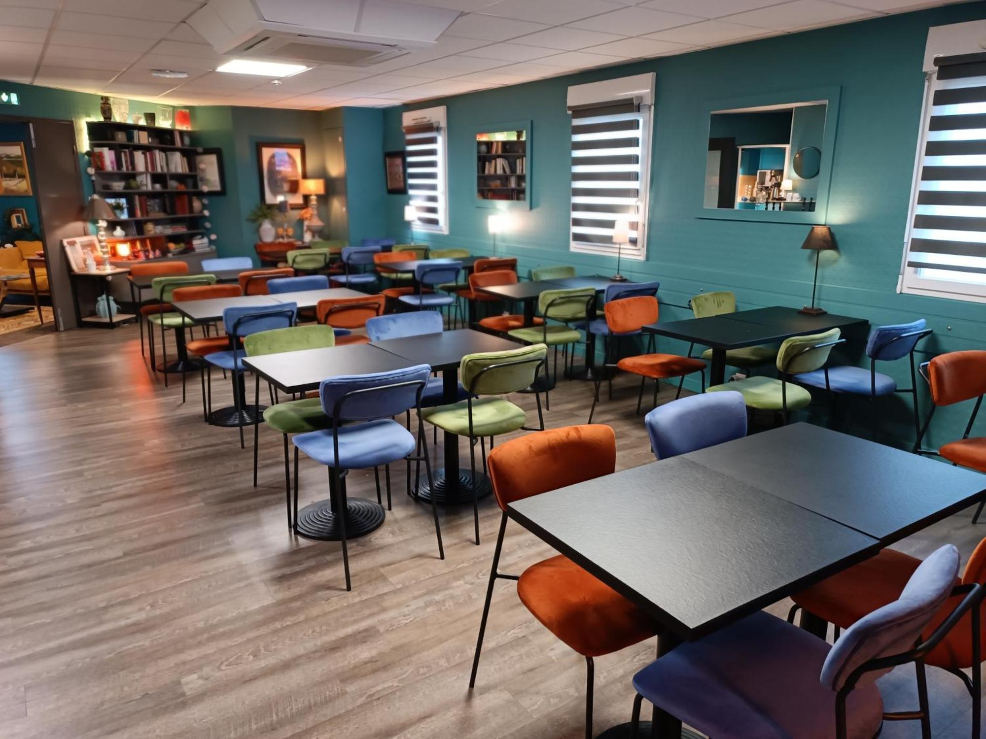 Hotel Kyriad Brive Ouest Екстер'єр фото