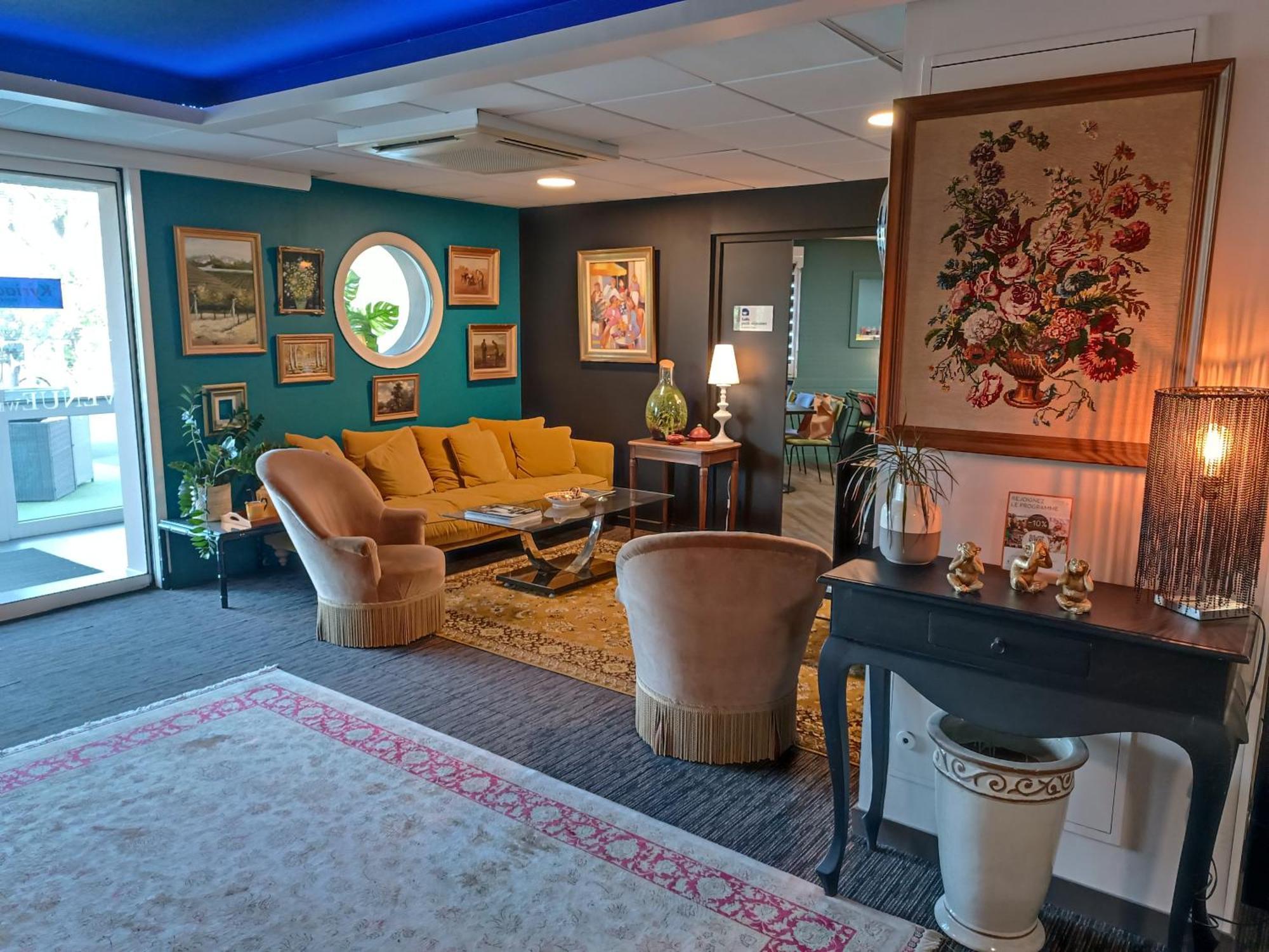 Hotel Kyriad Brive Ouest Екстер'єр фото